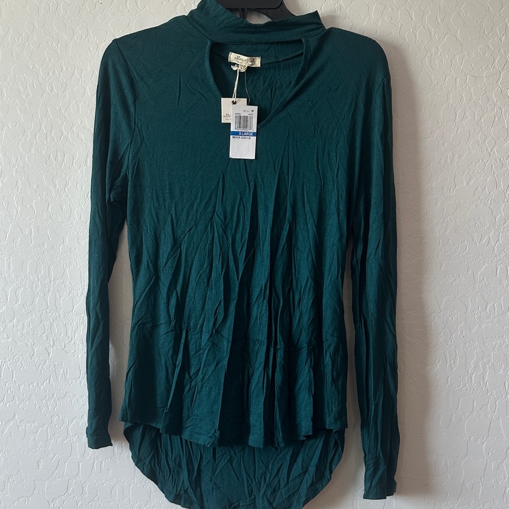 Women’s XL‎ long sleeve blue teal new with tags shirt top rayon spandex stretch